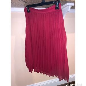 Burgundy pleaded Skirt